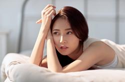-冷门之夜，2026世界杯E组，加拿大用枫叶风暴掀翻厄瓜多尔，努涅斯独造两球成最大亮点
