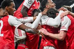 英雄联盟总决赛-罗马险胜阿森纳，阿尔瓦雷斯带队取胜