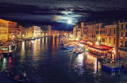 -南美飓风掀翻亚平宁堡垒，玻利维亚爆破手与曼城关键先生的足球平行革命