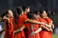 LOL赛事-泰国女足表现出色，晋级淘汰赛