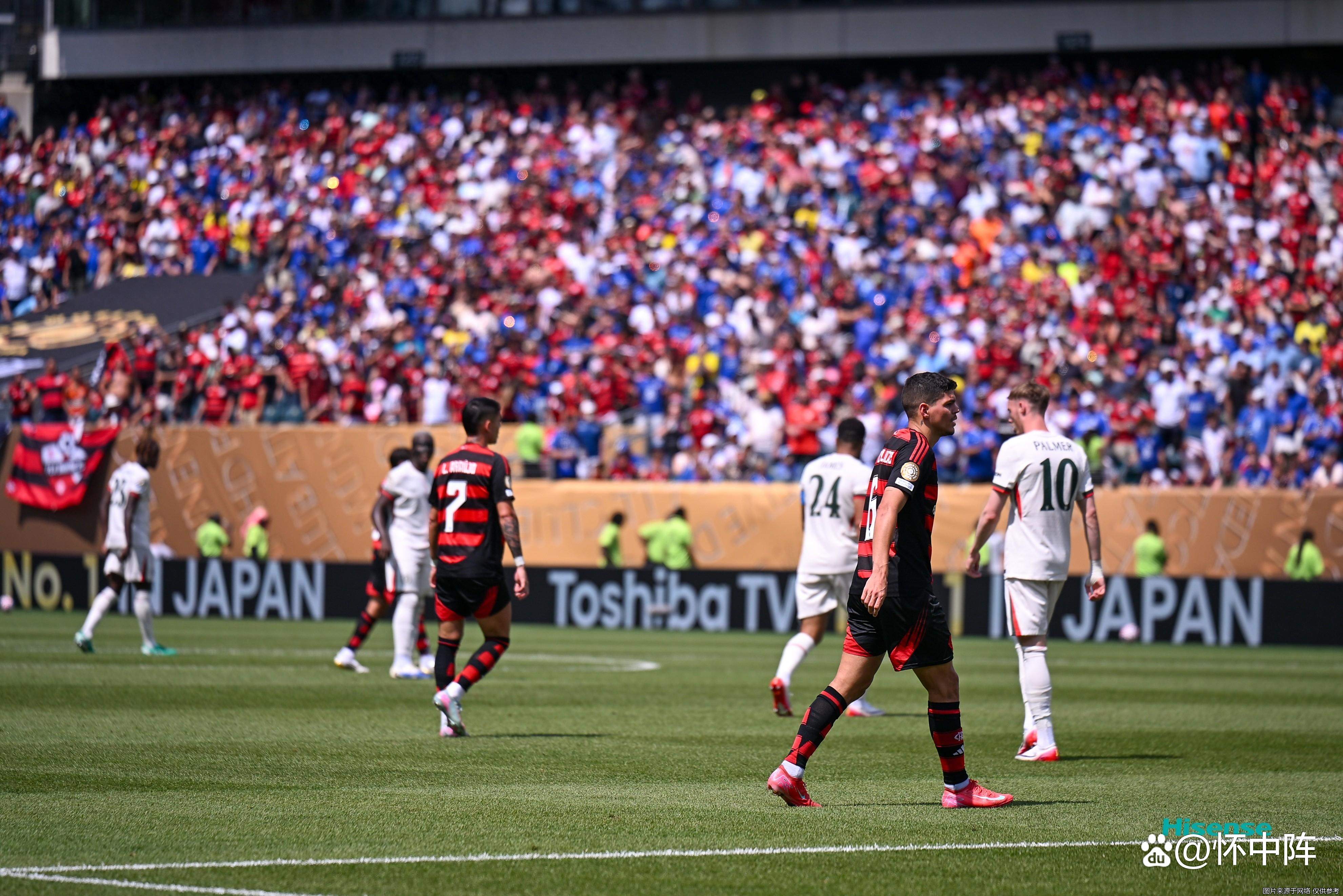 墨西哥国脚精彩进球,助球队获胜 墨西哥国脚精彩进球,助球队获胜