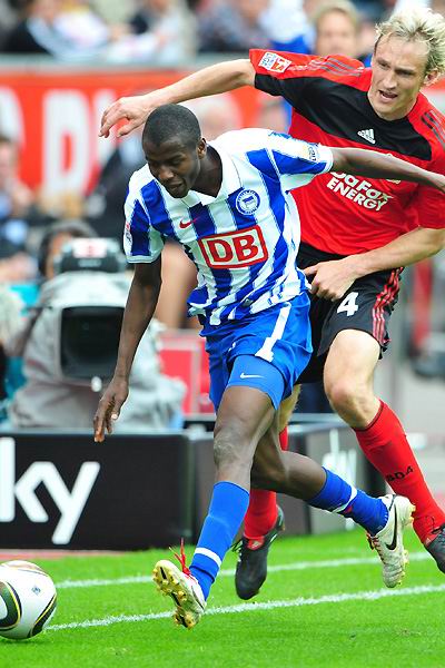 柏林赫塔球员迎来个人爆发，助球队获胜