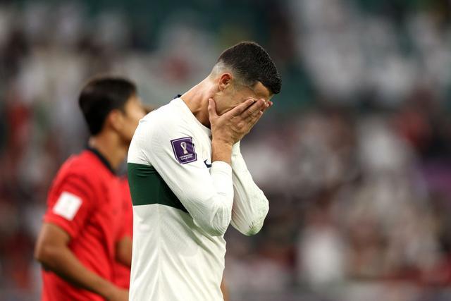 关于加纳队遭受逆转，战绩痛失失利的信息