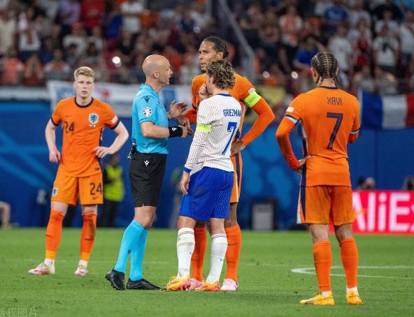 赢得关键胜利：球队在比赛中力挽狂澜逆转战局的简单介绍