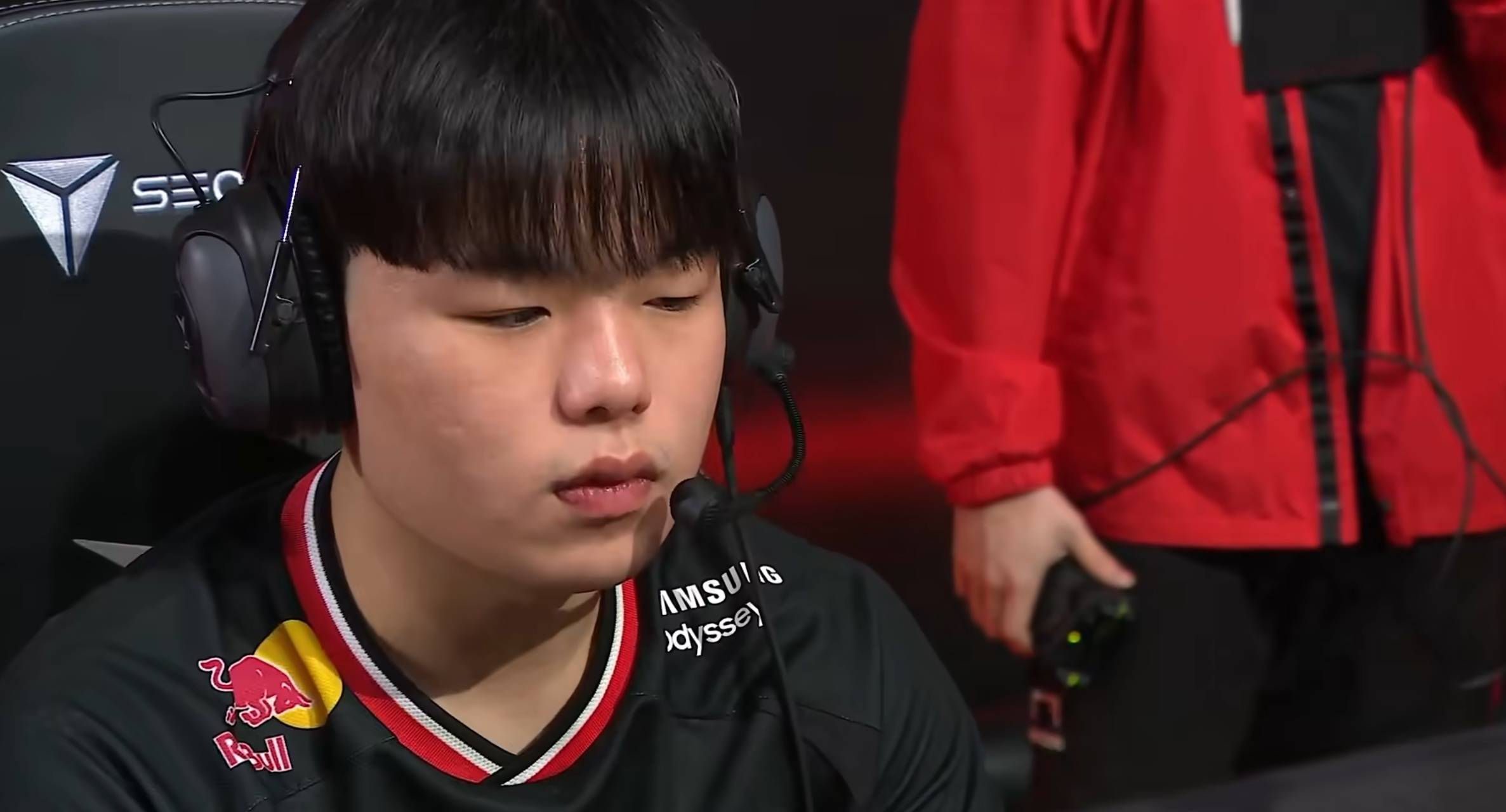 关于DK碾压法国男篮，Faker操刀奇招英雄翻盘焦点之战2025世界赛，锁定晋级资格的信息