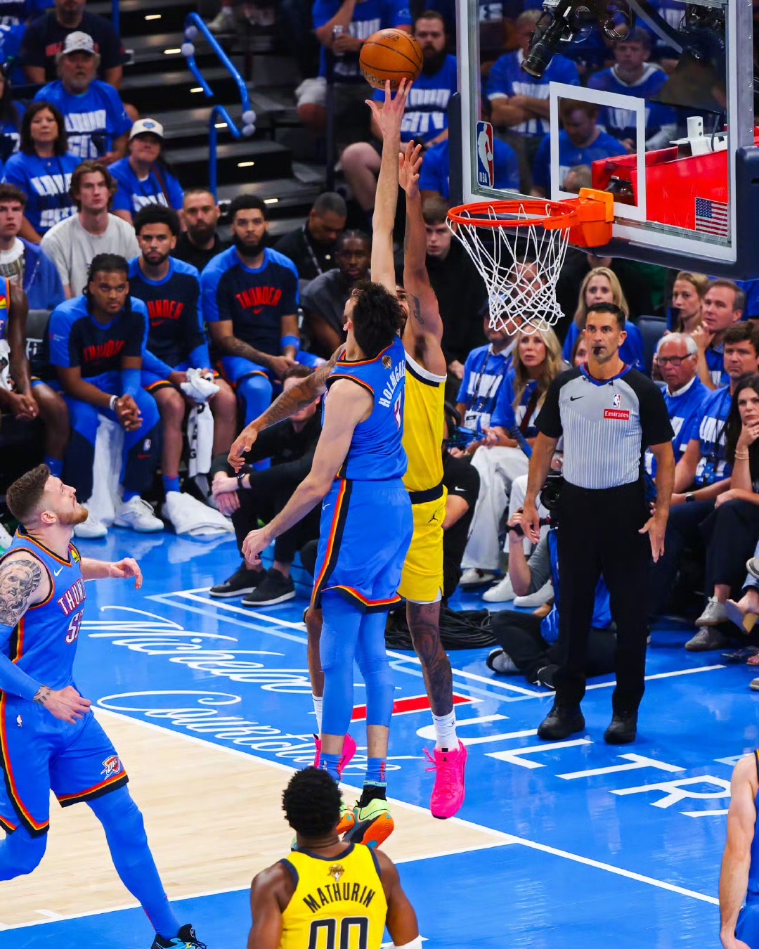 步行者力克雷霆,利拉德关键制胜 步行者力克雷霆,利拉德关键制胜