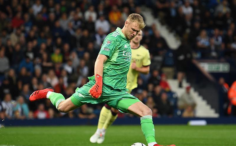 波兰轻取希腊,阿尔瓦雷斯统治全场 波兰轻取希腊,阿尔瓦雷斯统治全场