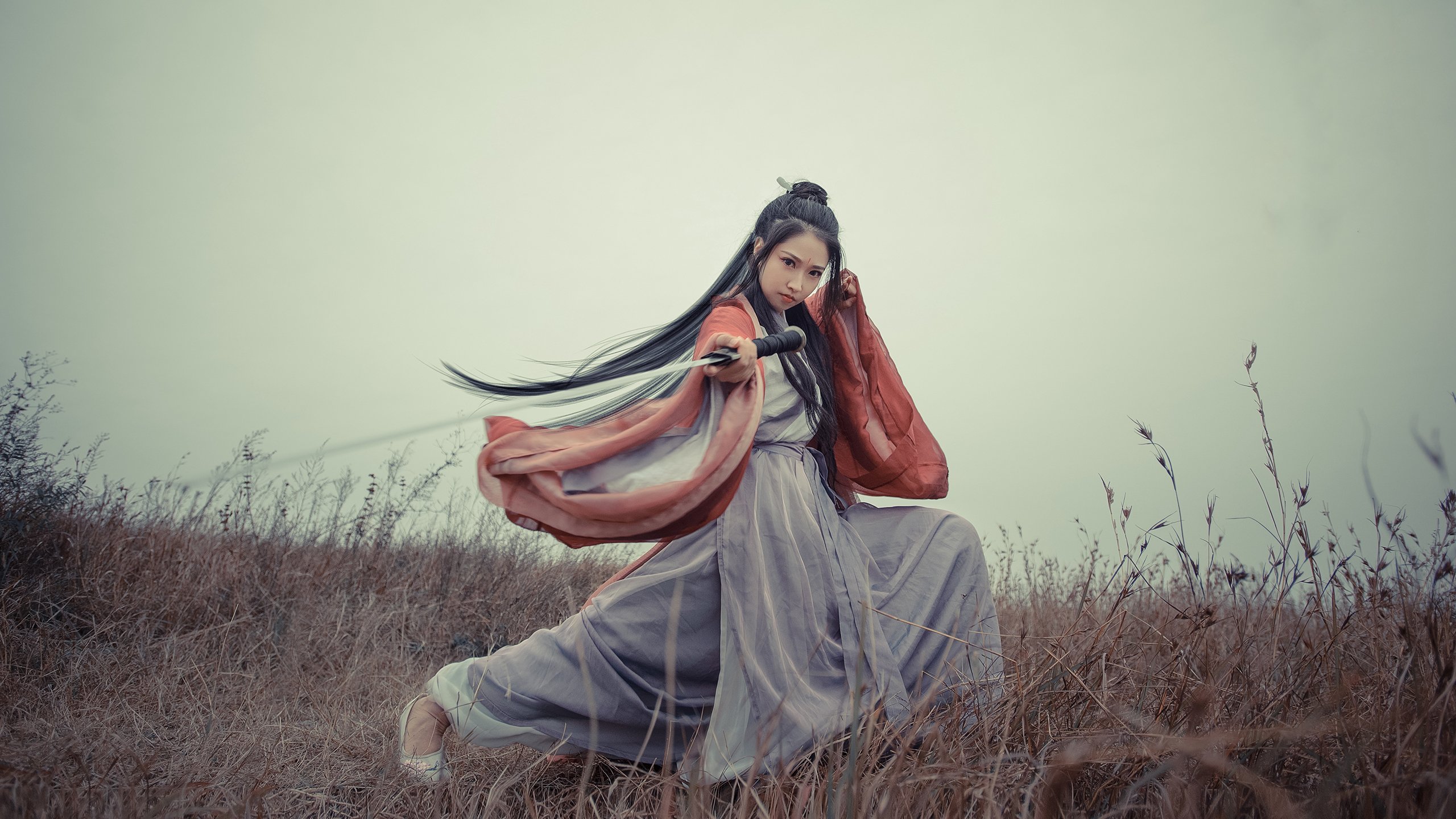 南美风暴席卷欧洲之巅，厄瓜多尔新星阿什拉夫彻底打爆拜仁防线