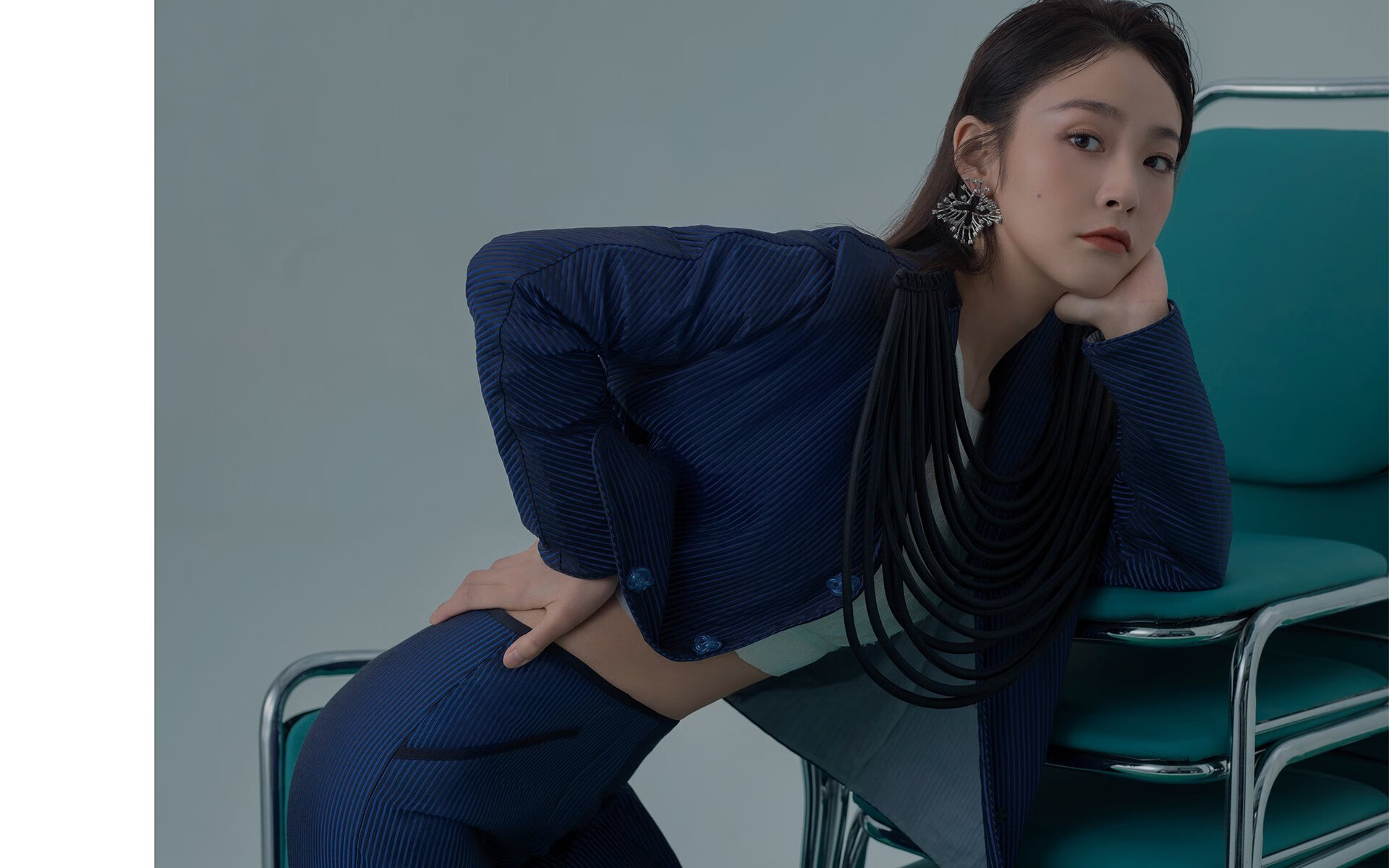 门神交响曲，当塞内加尔的飓风粉碎塞维利亚的阶梯—库尔图瓦，节奏的隐形指挥家